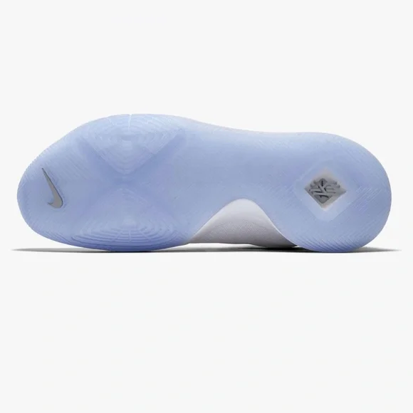 Nike Kids Kyrie 3 PS Basketball Shoe - Picture 9 of 10